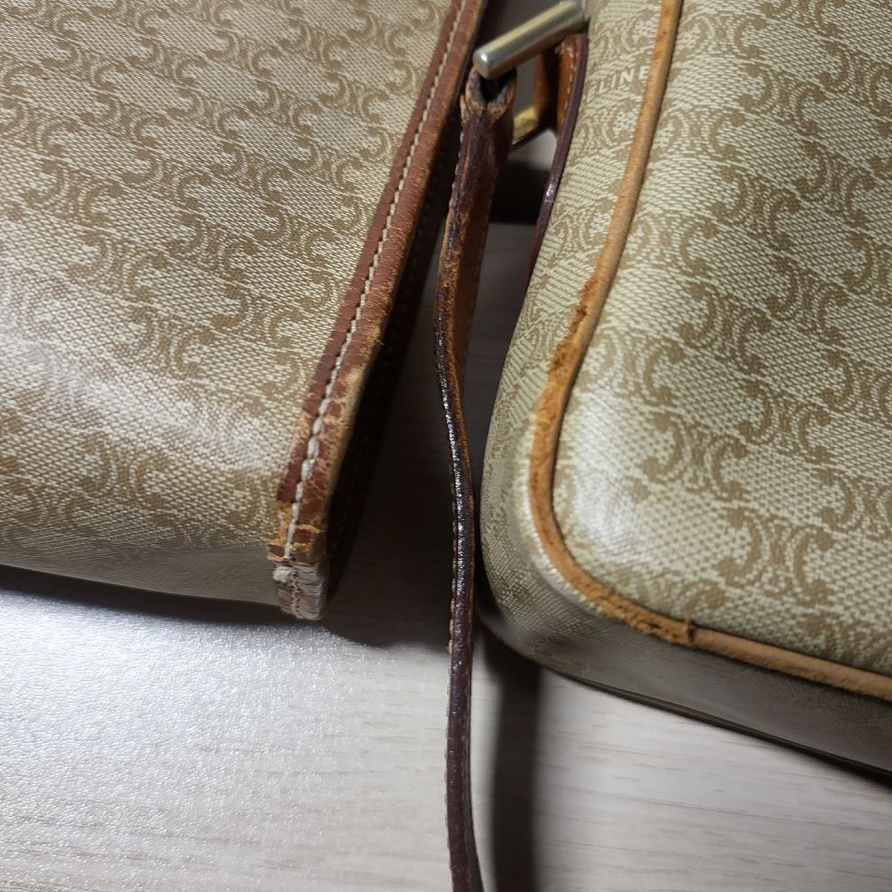 2 Celine Bags!! Crossbody bag and Matching Pouch/Strapless Bag - Picture 7 of 12